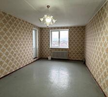 Продается большая жилая 1 комнатная квартира на Кировском выше Бани