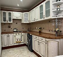 Парканы! Продается жилой каменный дом!