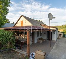 Se vinde casă cu reparație  la 20 km de Chișinău în s.Sagaidac, r-ul. 