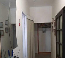 3х к Троицкая/ Екатерининская. Высокий бель. Дворовая.