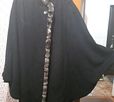 Продам два Пальто - натуральная шерсть