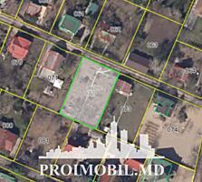 Spre vânzare se oferă teren pentru construcții, situat în r. ...