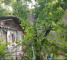 Продам участок в с.Светлое 6 соток, с не большим строением из ...