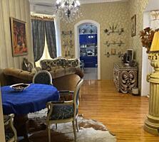 Продам 4х комнатную квартиру возле парка Шевченко