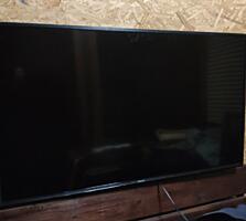 Телевизор «Сатурн», диагональ 1000 мм.