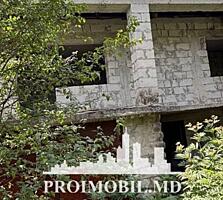 Vă propunem spre vânzare această casă 2 nivele în or. Codru, str. ...