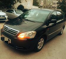 Toyota Avensis Verso 2003год Дизель D4D 2.0