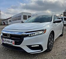Honda Insight Touring ZE4 • 2021