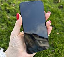 Продам айфон 14