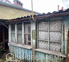 Apartament la sol cu 2 camere, sect. Centru Vă propunem spre vânzare .