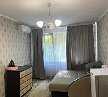 Продам 2х комнатную квартиру на Черемушках.