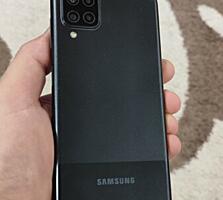 Продам телефон в отличном состоянии!!