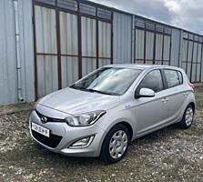 Hyundai i20, 2012 год, 1.1 дизель, растаможена