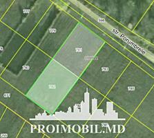 Spre vânzare se oferă teren pentru construcții, situat în sect. ...