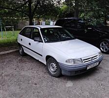 Продам/обмен Опель Астра на метане.