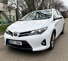 Toyota Auris 1.8 Hybrid