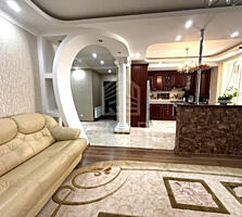 Spre vânzare – apartament cu 4 camere în sectorul Centru! Imobil cu ..