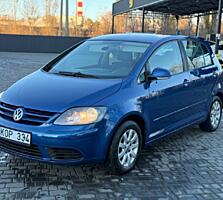 Отличный Автомобиль! Хорошая комплектация! Пишите можно на обмен.