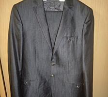 Продам костюм Giotelli