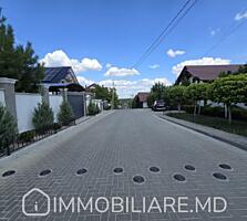 Teren pentru construcții, or. Durlești Vă propunem spre vânzare un ...