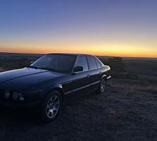 Продам БМВ Е34