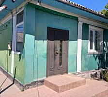 Дом село Корлатень