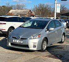 Отличный Автомобиль! Хорошая комплектация! Пишите можно на обмен.