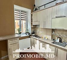 Se oferă spre vânzare apartament la sol amplasat însect. Centru, str. 