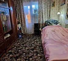 Продаю 2к/к, пр. Октябрьский/ Космонавтов, чешка.