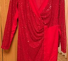 Платье нарядное