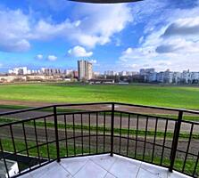 Двухкомнатная квартира с прямым видом на ипподром