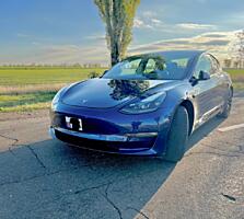 Tesla model 3 2021г/в AWD