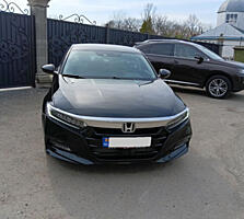 Honda Accord Touring 2018g. Motor 1500 см³ (Максимальная комплектация)