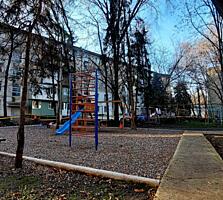 Продается 2к 50м2 4/5 "Дворянское Гнездо "