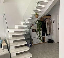 Продається 3-кімнатна квартира з ремонтом у ЖК Комфорт Таун, Київ, ...