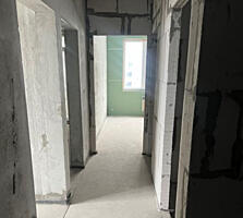 2х к Скай Сити / Варненская. Дворовая.