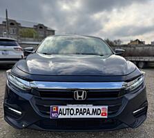 Honda Insight Touring ZE4 • 2019