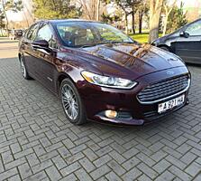 Ford Fusion Hybrid 2013