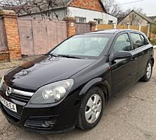 Отличный Автомобиль! Надёжный! и Экономный! можно на обмен пишите.