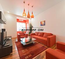 Продажа отличной 3к. квартиры в самом сердце Киева, по адресу: ул. ...