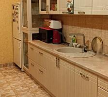 В продаже предлагается просторная двухэтажная квартира общей площадью 