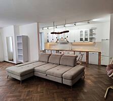 Прекрасная квартира в престижном районе города Аркадии, рядом ...