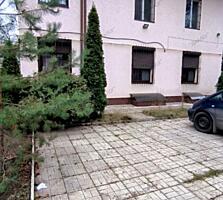 ПРОСТОРНАЯ трехкомнатная квартира + подвал + парковка