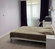 Продам квартиру с балконом ЖК Дмитриевский, красный кирпич