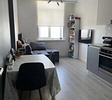 Продам квартиру с балконом ЖК Дмитриевский, красный кирпич