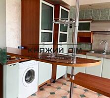 Продам двухэтажную 3-х. комнатную квартиру на Оболонской набережной ..