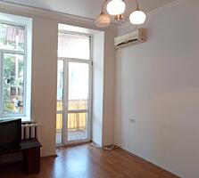 Продам 3 кв-ру, в Историческом Центре Одессы.