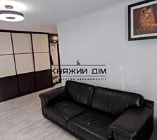 Продаж 2 кімнатна роздільна квартира Печерський район Лабораторний ...