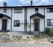 Продаж таунхауса в с. Іванковичі. 15 км. від Києва. Двоповерховий ...