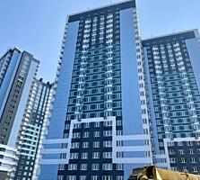 Предлагается к продаже просторная 1-комнатная квартира в 7-й секции. .